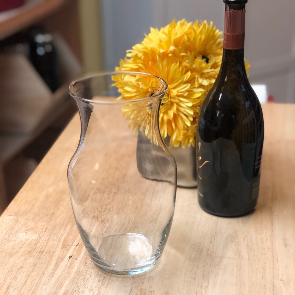 Glass Vase - Picture 2 of 8